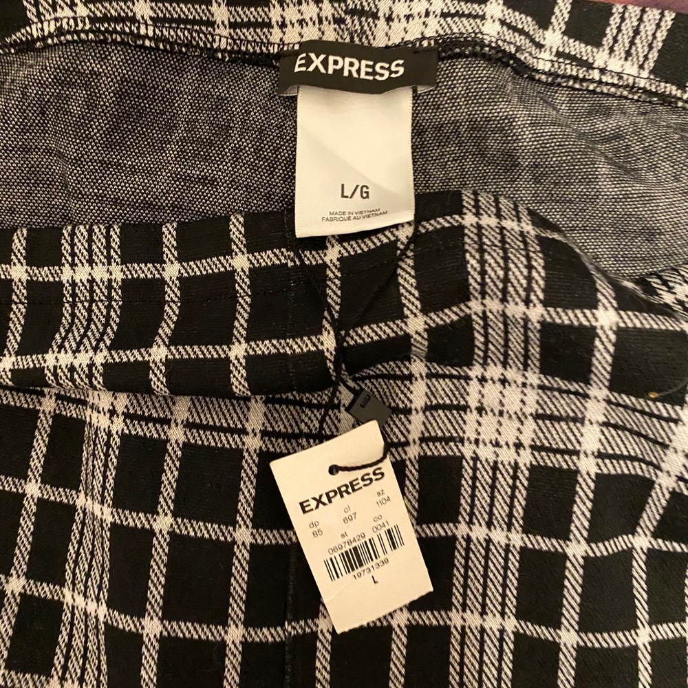 Express Pants - Picture 4 of 4